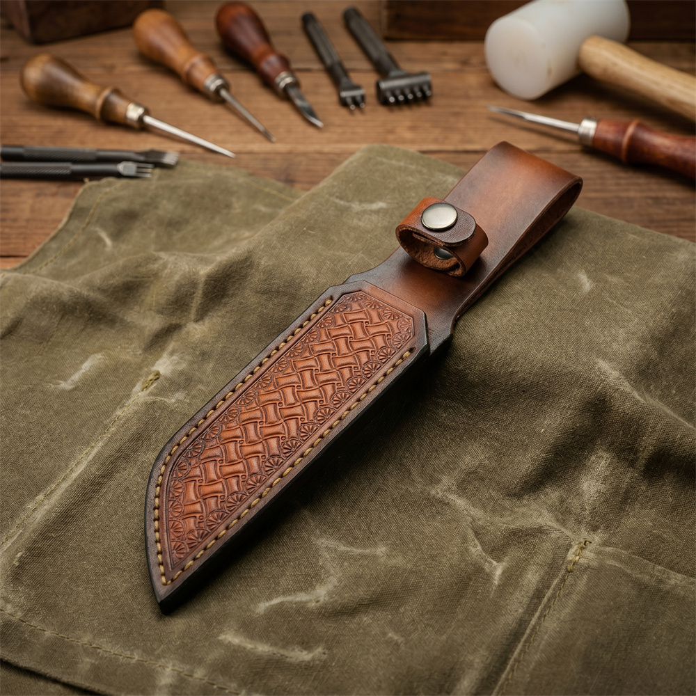 Funda de Cuero Marrón Grabada  - Hand Tools reseña y precio